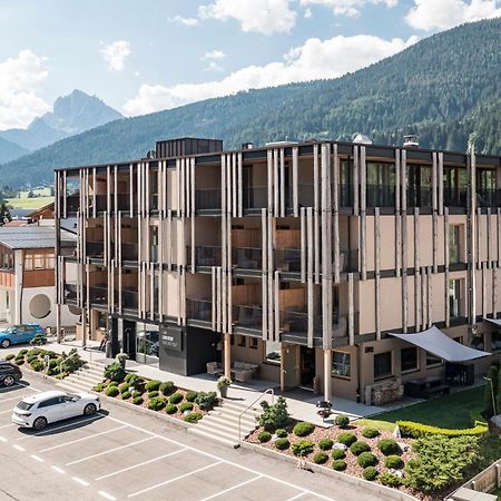 Hotel Christof Monguelfo-Tesido / Welsberg-Taisten Exterior foto