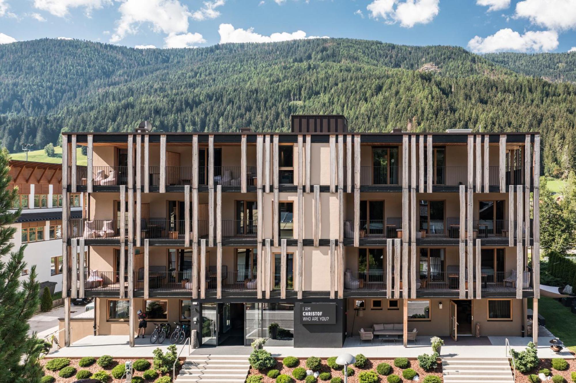Hotel Christof Monguelfo-Tesido / Welsberg-Taisten Exterior foto